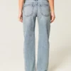 Låg midja, medium tvätt, lösa jeans