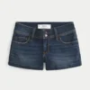Låg midja, mörk tvättade jeansshorts Låg midja, mörk tvättade jeansshorts