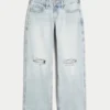Låg midja, slitna, ljusblå baggy jeans