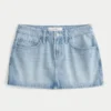 Lågmidjad miniskort i denim från Class of ’26 Lågmidjad miniskort i denim från Class of ’26