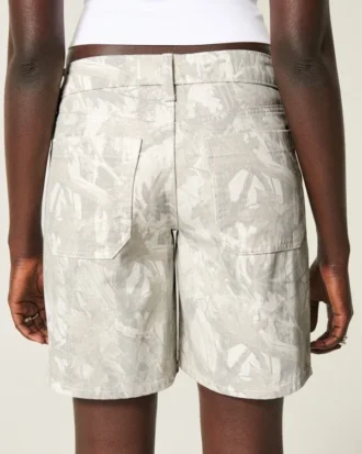 Lågmidjade baggy shorts i kamouflage