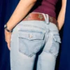 Lågmidjade bootcut-jeans i ljus tvätt Lågmidjade bootcut-jeans i ljus tvätt