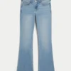 Lågmidjade bootcut-jeans i ljus tvätt Lågmidjade bootcut-jeans i ljus tvätt