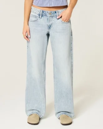 Lågmidjade, ljusblå baggy jeans