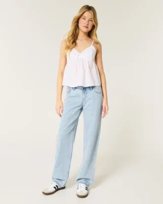 Lågmidjade, ljusblå, lösa jeans