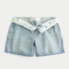Lågmidjade, ljusblå, vikbara, baggy jeansshorts 5″