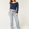 Lågmidjade, medellavtvättade, avslappnade raka jeans Lågmidjade, medellavtvättade, avslappnade raka jeans