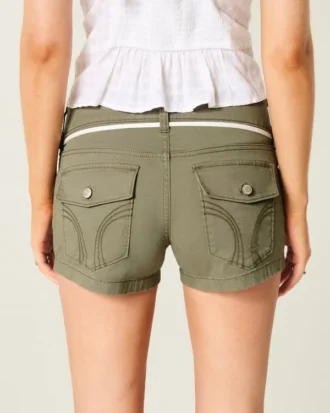 Lågmidjade poplin-shorts med snörning i midjan