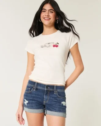 Lågmidjade, slitna shorts i mörk tvättad denim