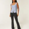 Lågmidjade tvättade svarta bootcut-jeans Lågmidjade tvättade svarta bootcut-jeans