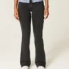 Lågmidjade tvättade svarta bootcut-jeans Lågmidjade tvättade svarta bootcut-jeans