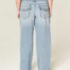 Lågmidjade Y2K-jeans i ljus tvätt Lågmidjade Y2K-jeans i ljus tvätt