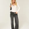 Lågmidjade Y2K-tvättade svarta baggyjeans Lågmidjade Y2K-tvättade svarta baggyjeans