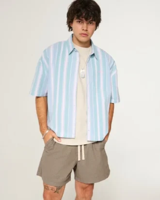 Linnenblandade shorts som dras på, halvhöga