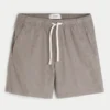 Linnenblandade shorts som dras på, halvhöga