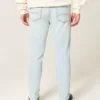 Ljus tvättade atletiska skinny jeans
