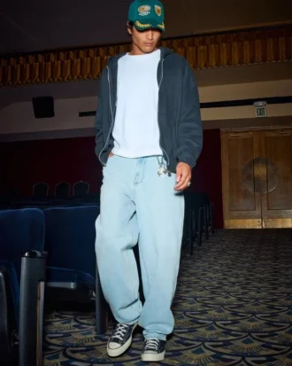 Ljus tvättade skaterbaggyjeans