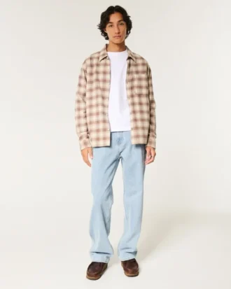 Ljusblå baggy jeans