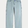 Ljusblå baggy jeans