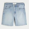 Långa, slitna, lösa jeansshorts Långa, slitna, lösa jeansshorts