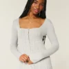 Långärmad babydoll-tröja med fyrkantig halsringning Långärmad babydoll-tröja med fyrkantig halsringning
