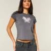 Lätt Body-Skimming Butterfly Graphic Tee Lätt Body-Skimming Butterfly Graphic Tee
