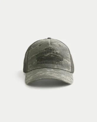 Mac’s Muscles & Rods Trucker-keps med grafiskt kamouflagemönster