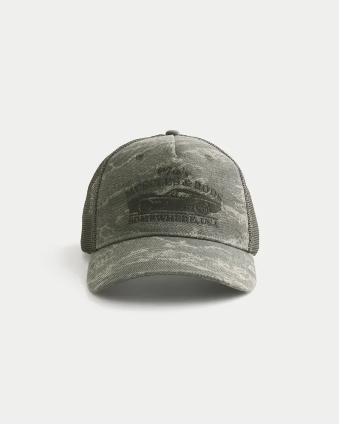 Mac’s Muscles & Rods Trucker-keps med grafiskt kamouflagemönster