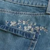Medium Wash Broderad denimminiskort Medium Wash Broderad denimminiskort