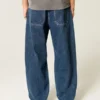 Mediumtvättade baggy jeans med stjärngrafik Mediumtvättade baggy jeans med stjärngrafik
