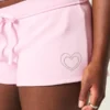 Mini-shorts i fleece med hjärtmotiv