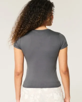 Mjuk stretchig, sömlös baby-T-shirt