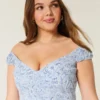 Off-the-Shoulder Asymmetrisk Hem Mini Dress Off-the-Shoulder Asymmetrisk Hem Mini Dress