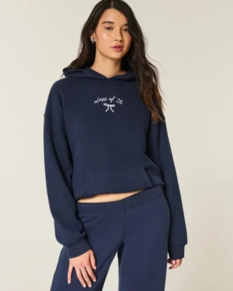 Oversized hoodie med tryck från årskursen ’26