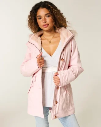 Parkas med fuskpälsfoder