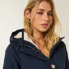 Parkas med fuskpälsfoder Parkas med fuskpälsfoder