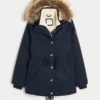 Parkas med fuskpälsfoder Parkas med fuskpälsfoder