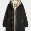 Parkas med fuskpälsfoder Parkas med fuskpälsfoder