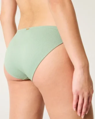 Ribbad bikinitrosa