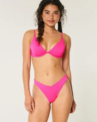 Ribbad högbenad V-midja Cheekiest bikinitrosa