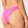 Ribbad högbenad V-midja Cheekiest bikinitrosa