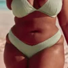 Ribbad högt skuren Cheekiest bikinitrosa