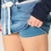 Spetsbunden miniskort i denim Spetsbunden miniskort i denim