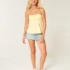 Strap-free babydoll-top med snörning