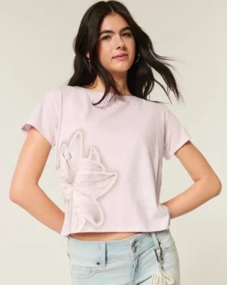 T-shirt med blommönster och enkel rosettknut