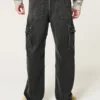 Tvättade svarta baggy cargojeans Tvättade svarta baggy cargojeans