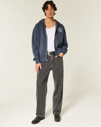 Tvättade svarta baggyjeans med logotyp