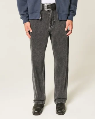 Tvättade svarta baggyjeans med logotyp