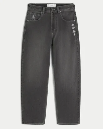 Tvättade svarta skaterjeans med joker-motiv