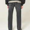 Tvättade svarta smala raka jeans Tvättade svarta smala raka jeans